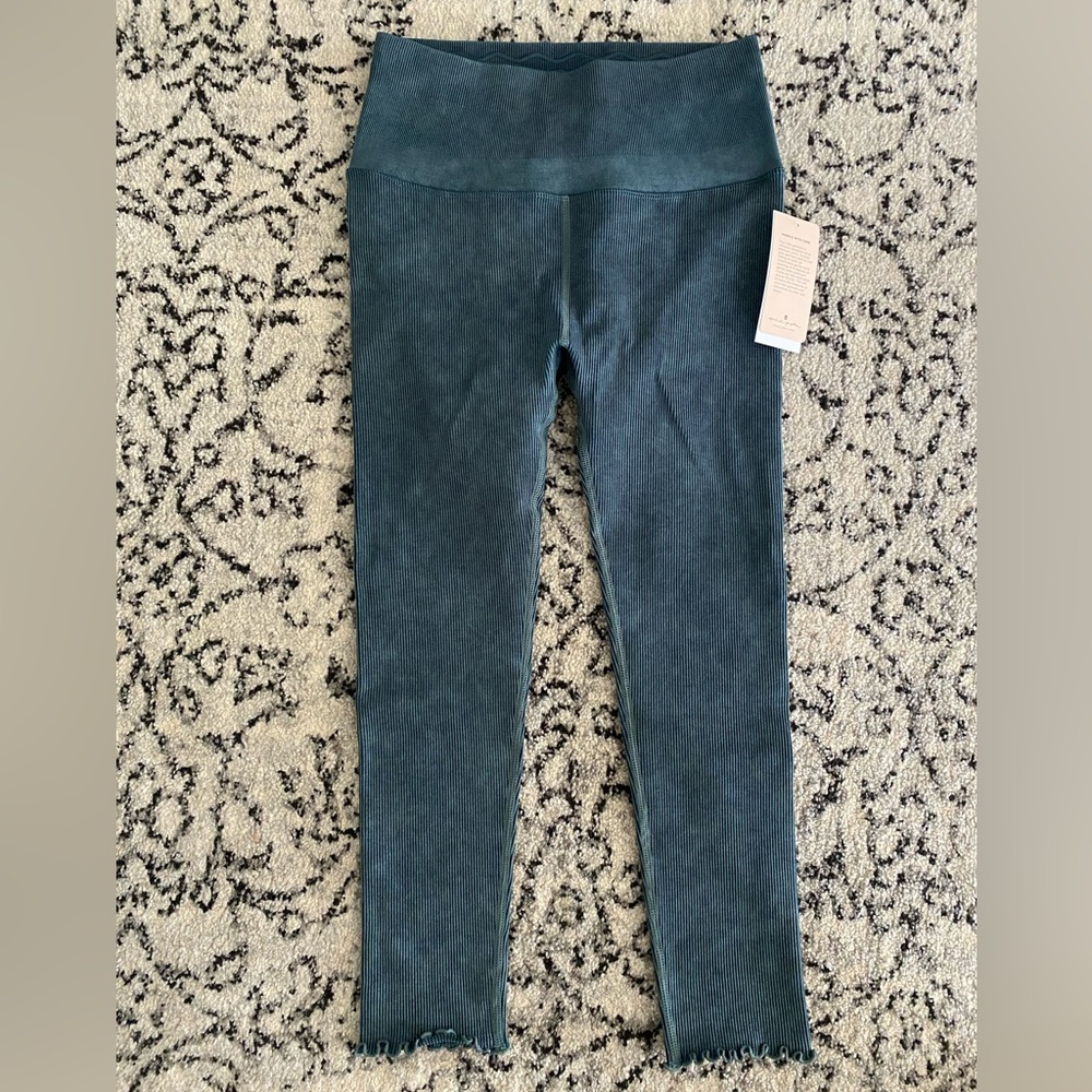 Spiritual Gangster Love Sculpt 7/8 legging